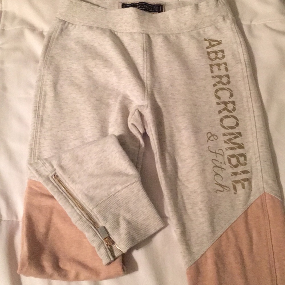 Sweat pants